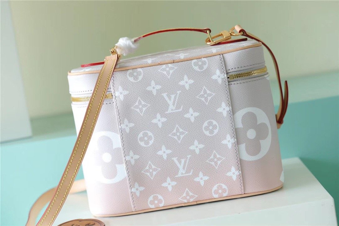 LV NiGLAMI GLAMI Monogram Light Pink For Women, WomenÃ¢â‚¬â„¢s Bags, Shoulder And Crossbody Bags 9.4in/24cm LV