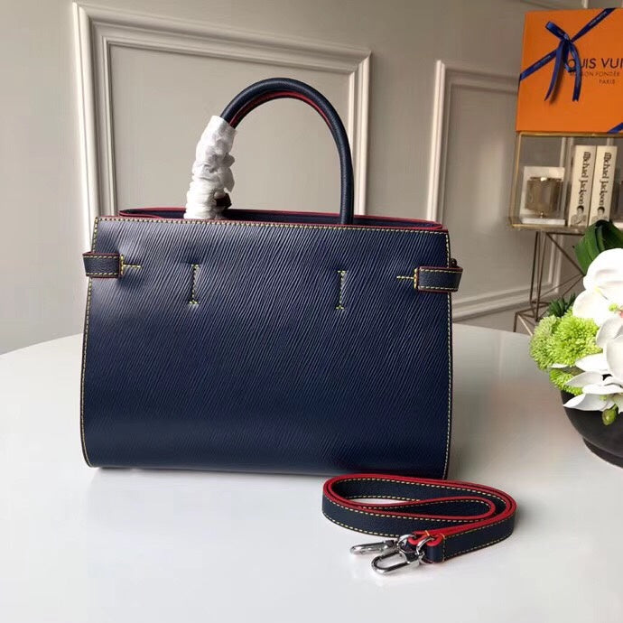 LOV2 Bags - Luxurious Bags  1336