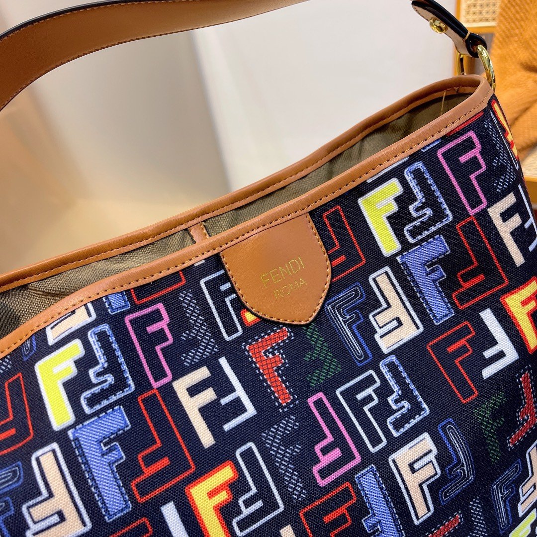 EN - New Arrival Bags FEI 194