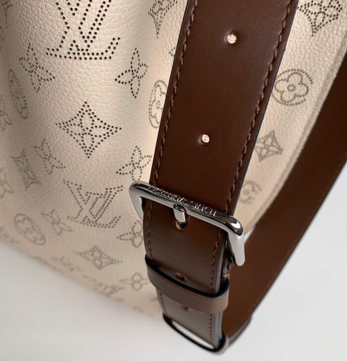 SAMC - LOV Bags - 3106