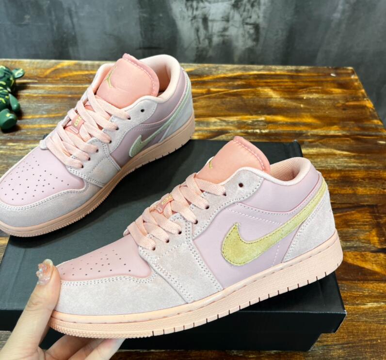 SAMC - NKE Shoes - 927