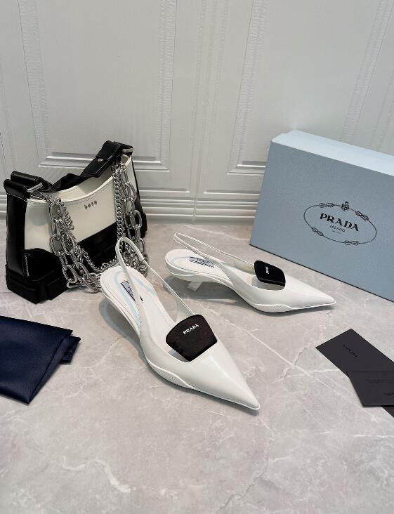GlamyWomen Shoes - 652
