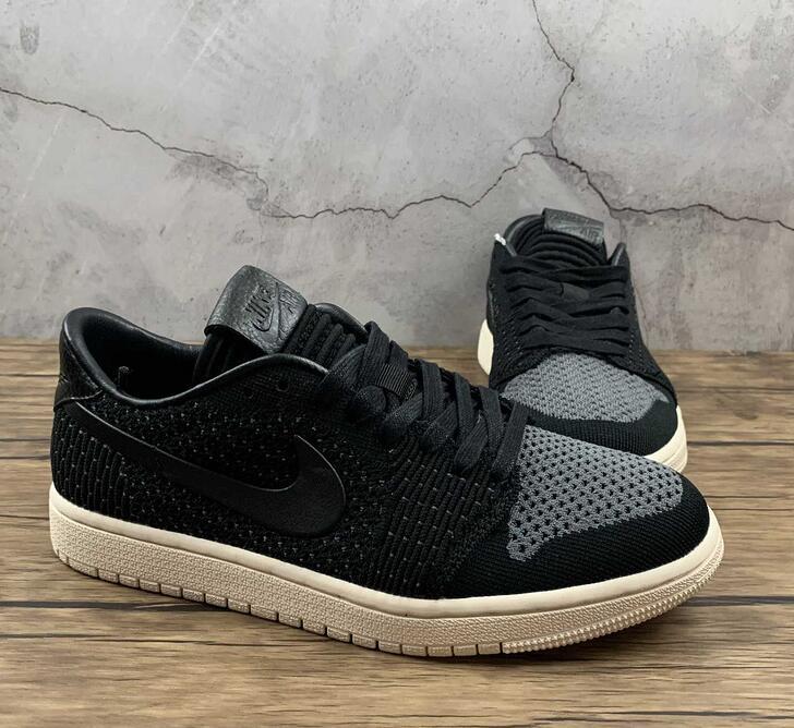 SAMC - NKE Shoes - 1486