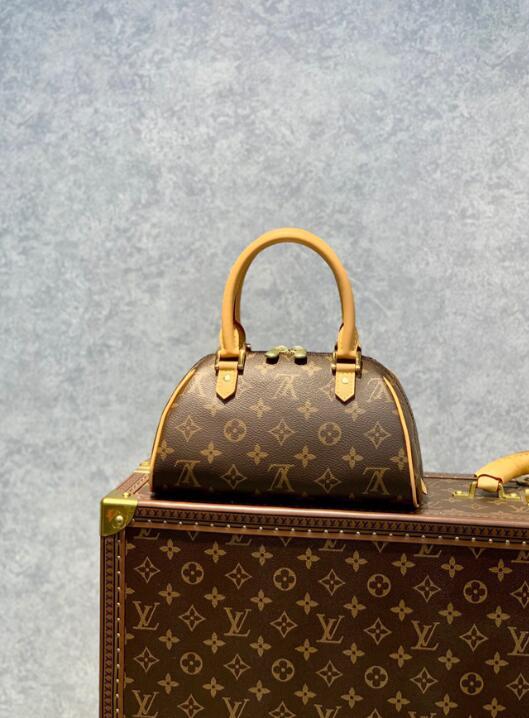 SAMC - LOV Bags - 1352
