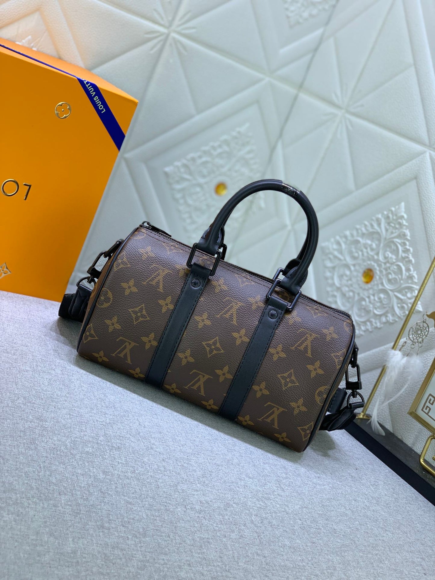 EN - Luxury Bags LUV 796