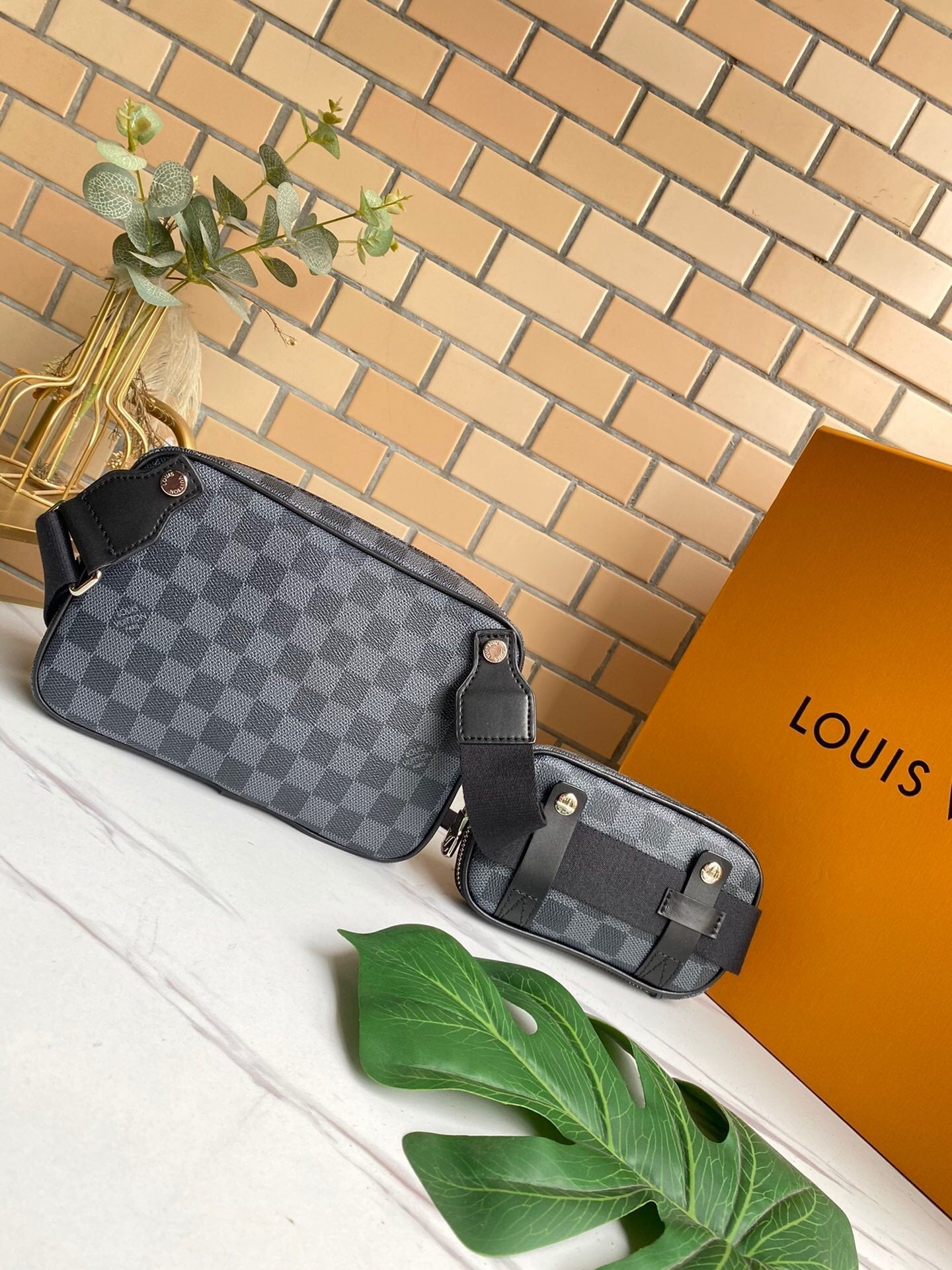 EN - New Arrival Bags LUV 136