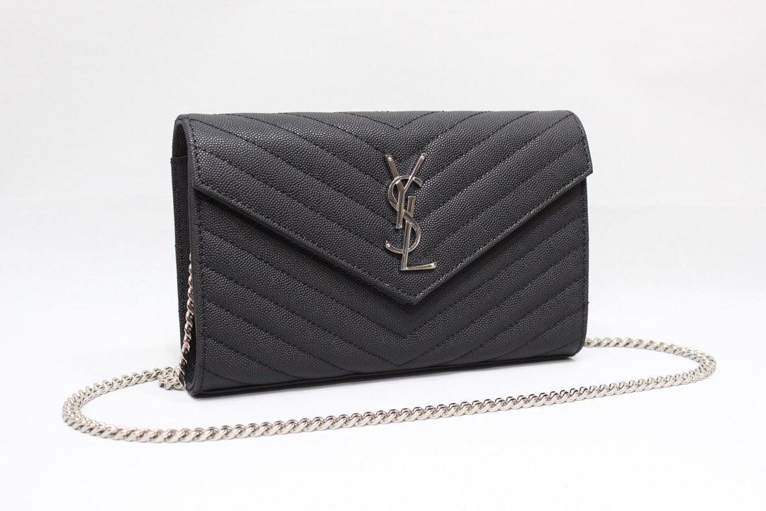 GLAMI Cassandre MatelassÃƒÂ© Chain Wallet In Grain De Poudre Embossed Black For Women 8.8in/23cm YSL 377828BOW021000