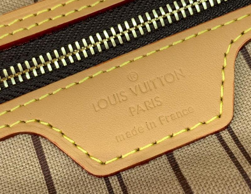 SAMC - LOV Bags - 2656