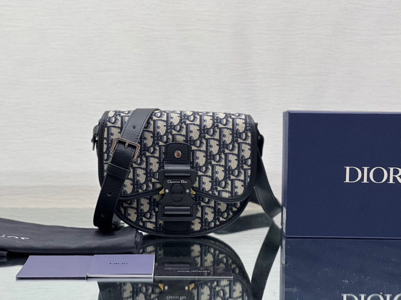 ELE - Dir Bags - 1396