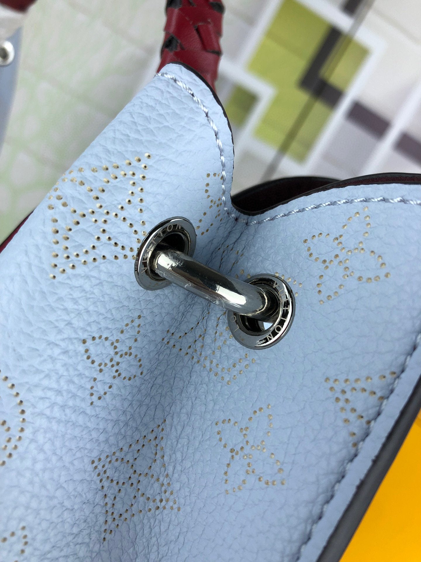 EN - New Arrival Bags LUV 050