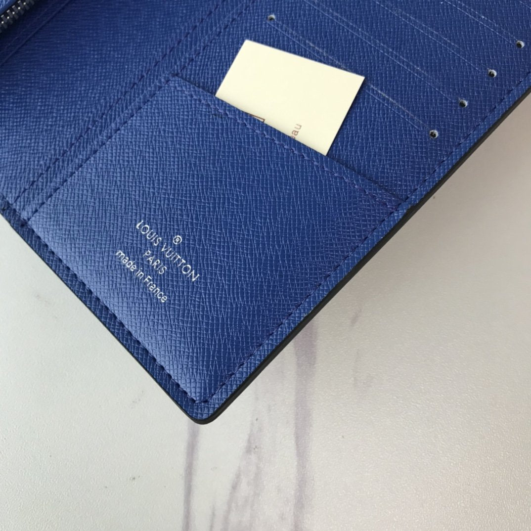 EN - New Arrival Wallet LUV 052