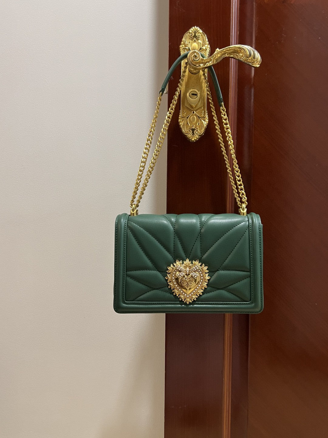 GLAMI Large Devotion Bag In Quilted Nappa Green For Women 10in/26cm GLAMIÃ‚Â 