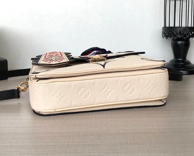 SAMC - LOV Bags - 2792