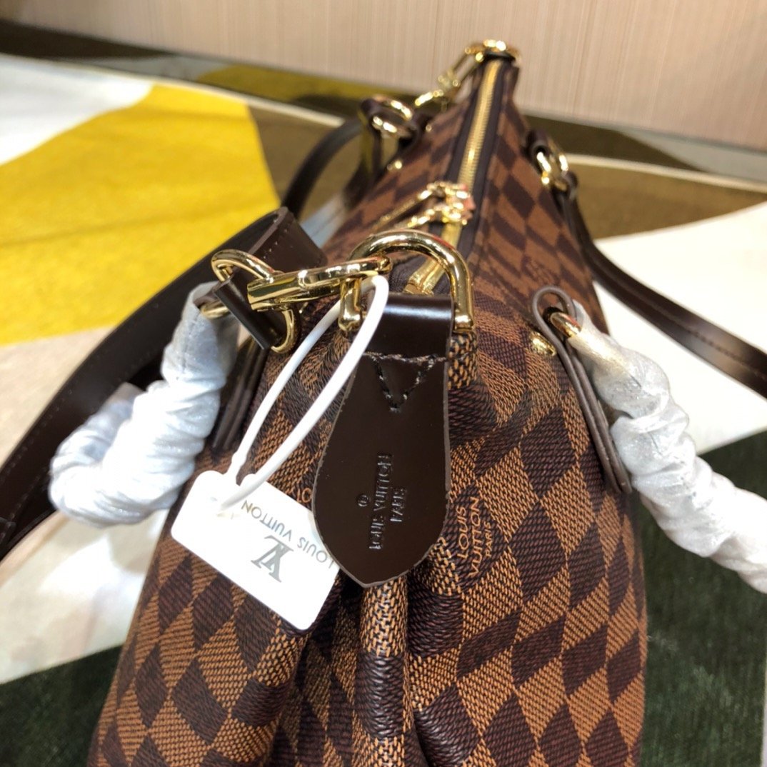 EN - New Arrival Bags LUV 247