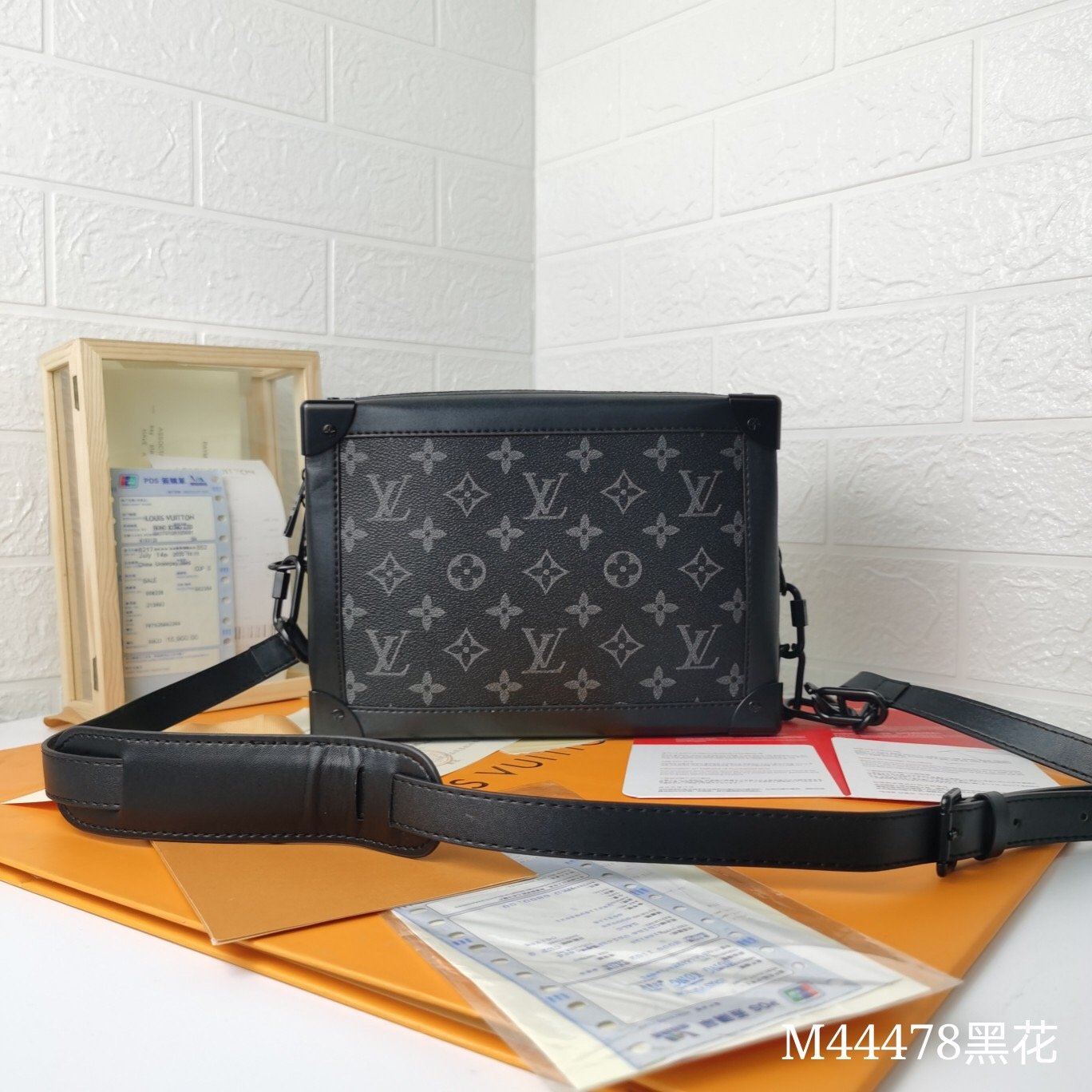 EN - New Arrival Bags LUV 196