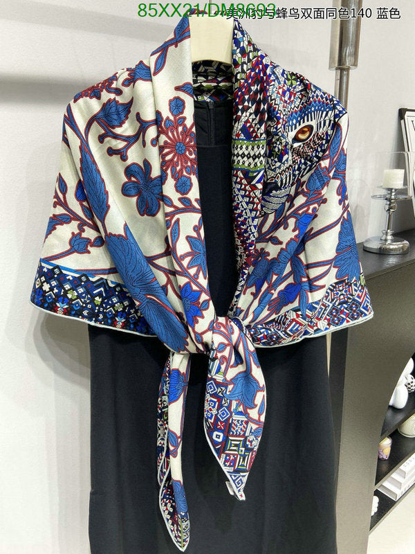 SAMC - HMS Scarves - 029