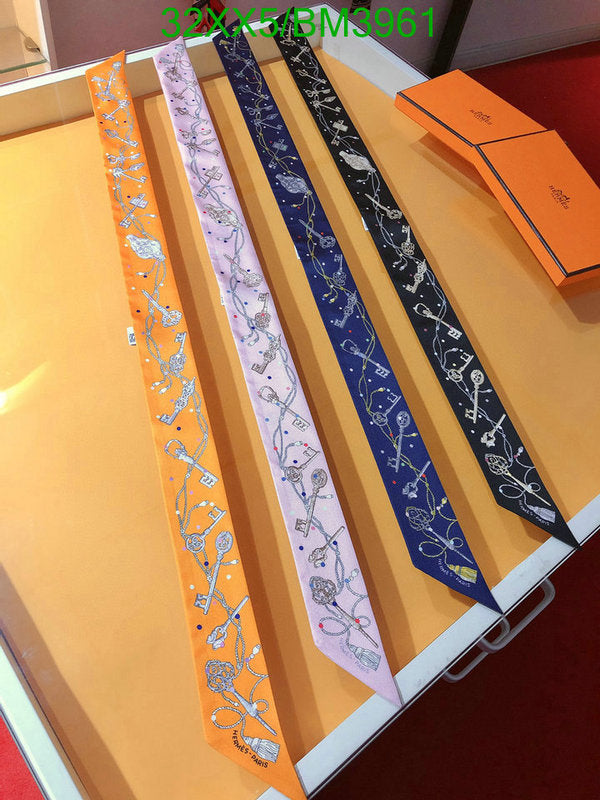 SAMC - HMS Scarves - 229