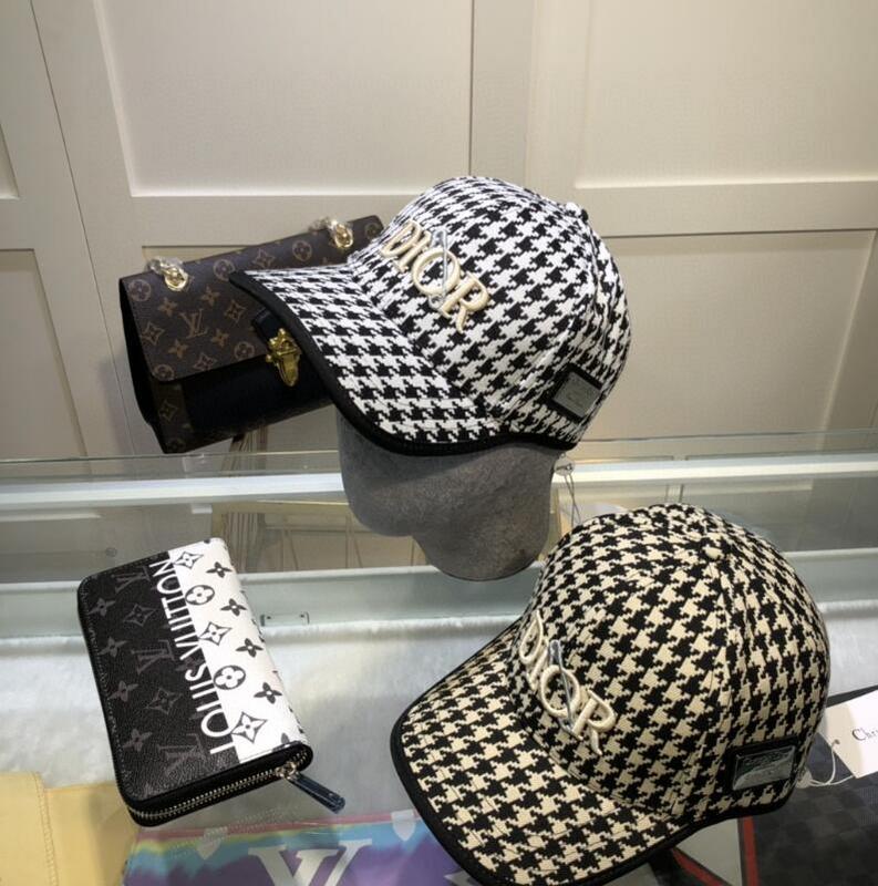 SAMC - Mix Hats - 120