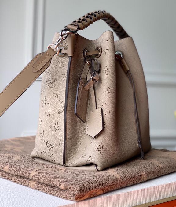SAMC - LOV Bags - 2979