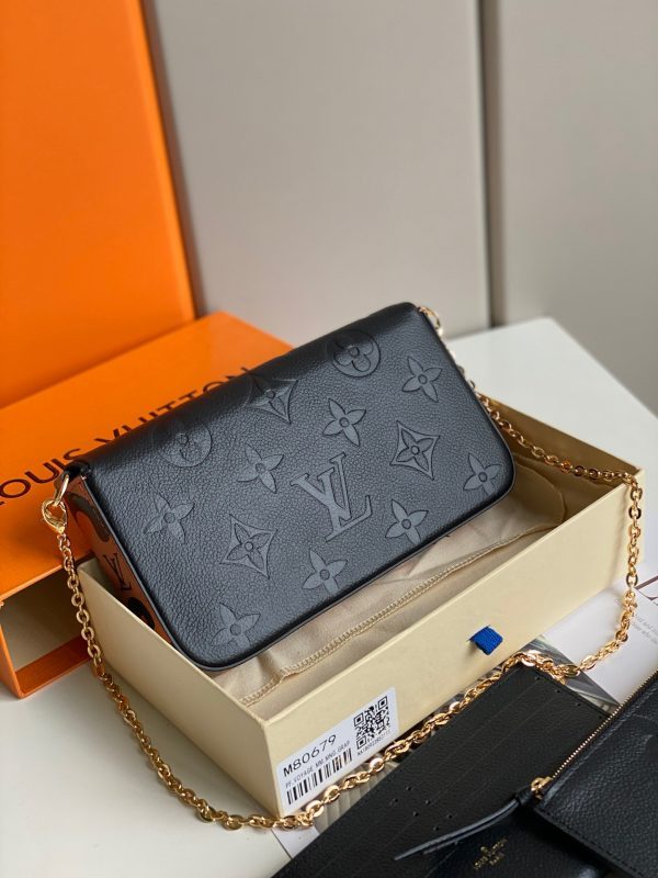 LOV2 Bags - Luxurious Bags  1410