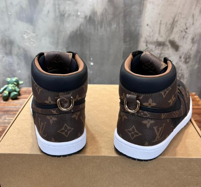 SAMC - NKE Shoes - 368