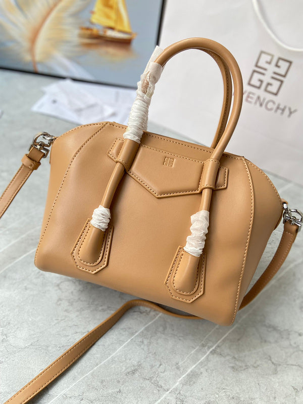 Glamy - GCY Bags - 695