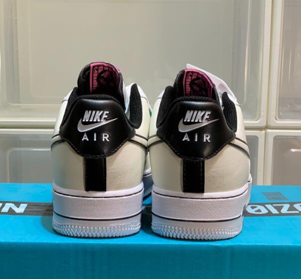 SAMC - NKE Shoes - 675