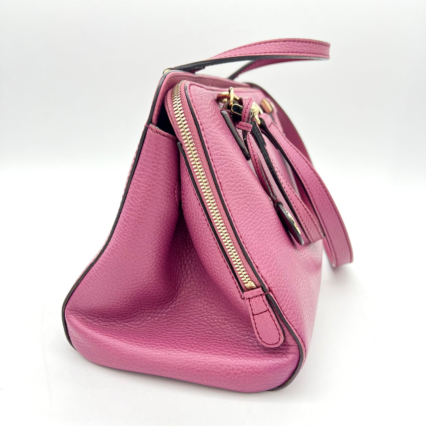 Gucci Lady Dollar Satchel LA9272