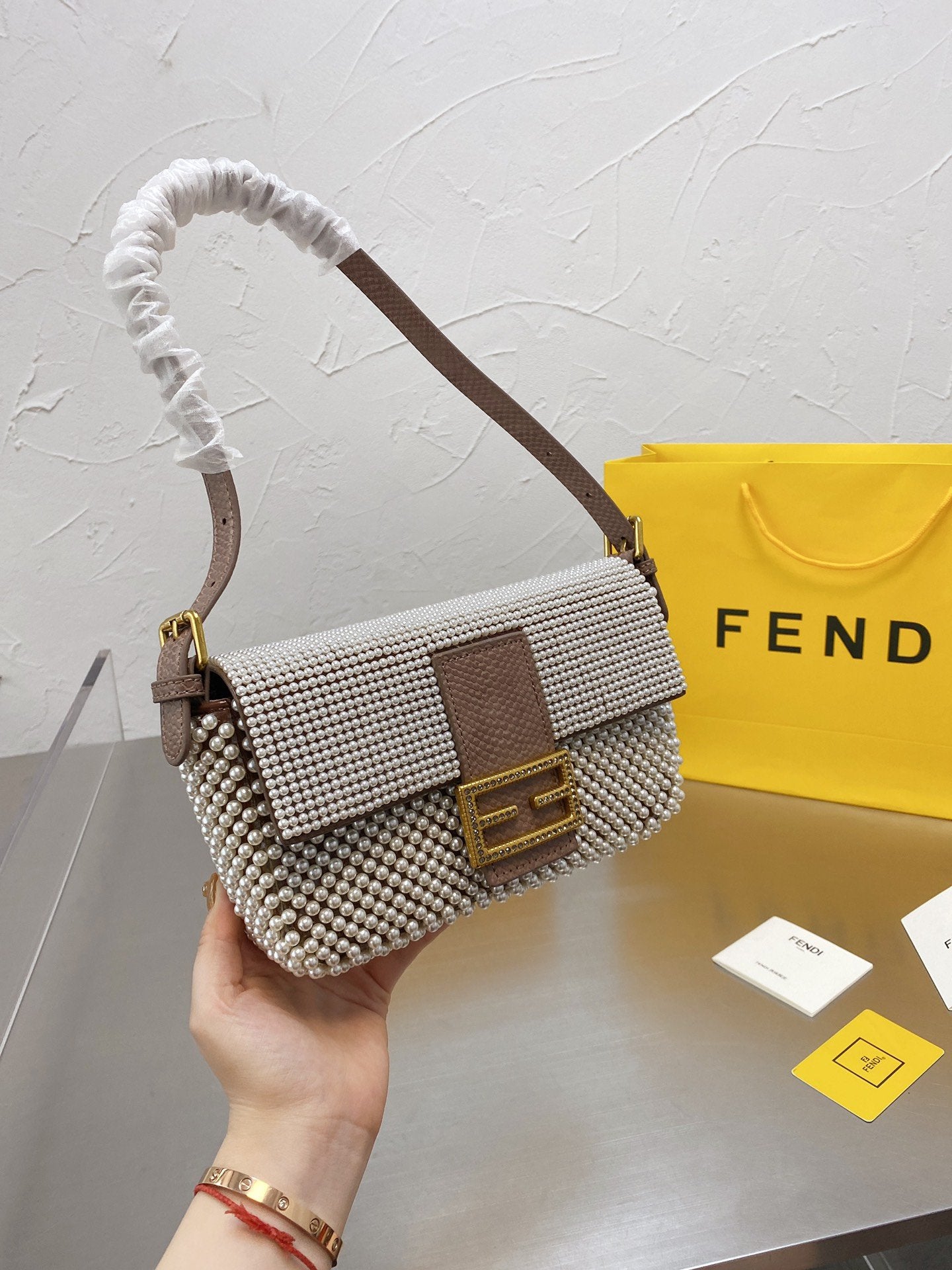 EN - New Arrival Bags FEI 230