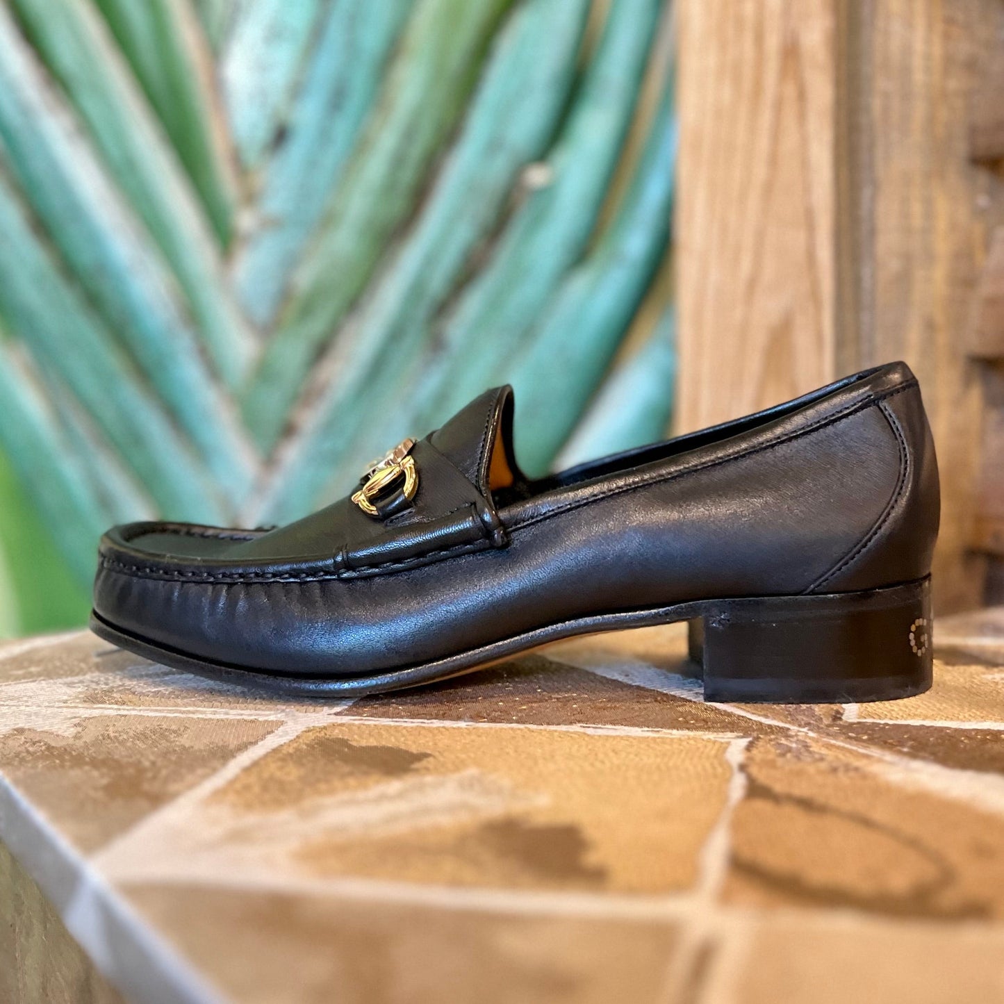 GUCCI Horsebit Leather Loafers MENS SZ7(7.5US)