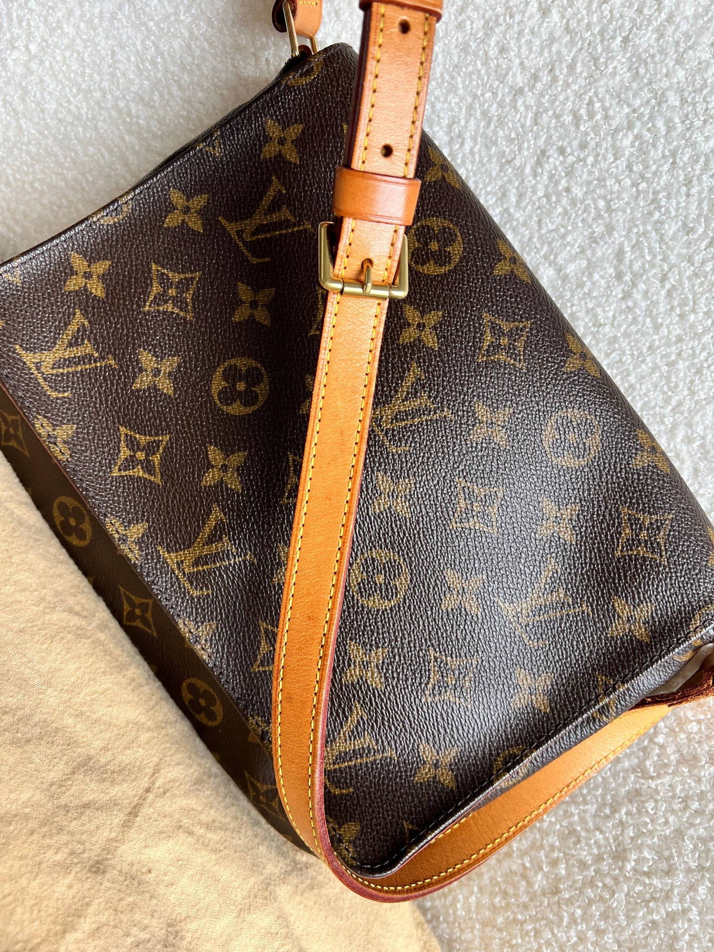 Louis Vuitton Musette Tango