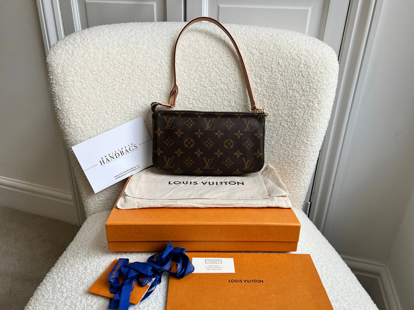 Louis Vuitton Pochette Accessoires Monogram (RRP £970)