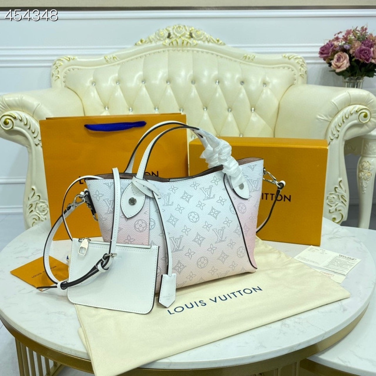 LV Hina PM Bag 22cm Mahina Calfskin Leather Spring/Summer Collection M57858 GraGLAMIent Pink