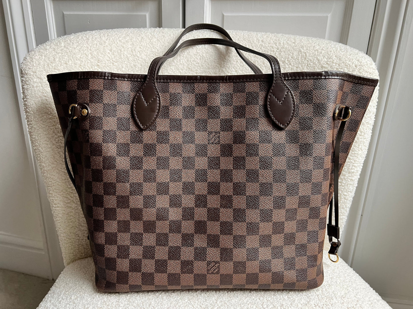 Louis Vuitton Neverfull MM Damier Ebene Cherry Interior (RRP £1,410)