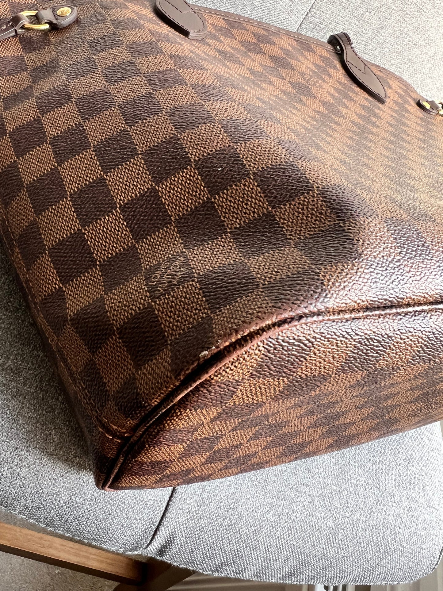 Louis Vuitton Neverfull MM Damier Ebene Cherry Interior (RRP £1,410)