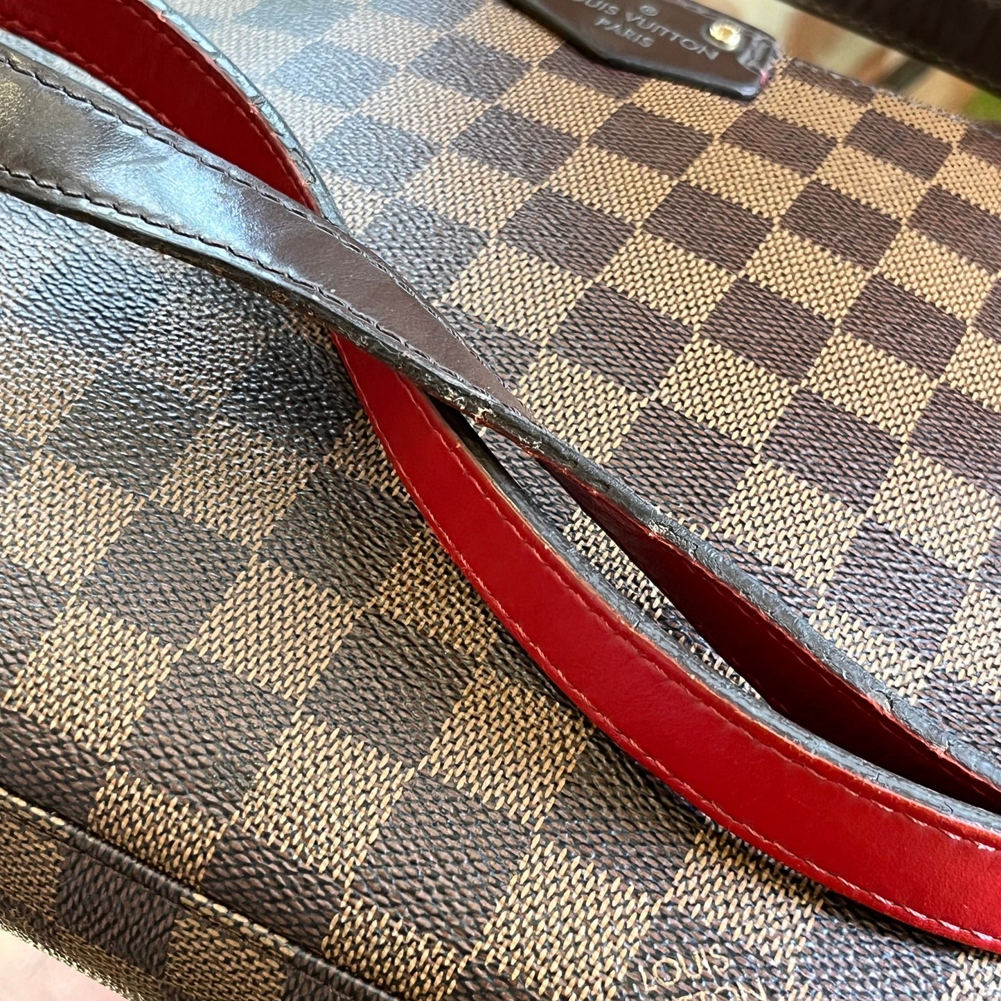 LOUIS VUITTON South Bank Besace Damier Ebene Canvas Crossbody Bag