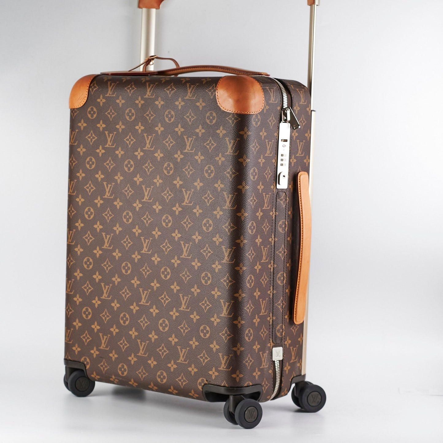 Louis Vuitton Monogram Canvas Horizon 55