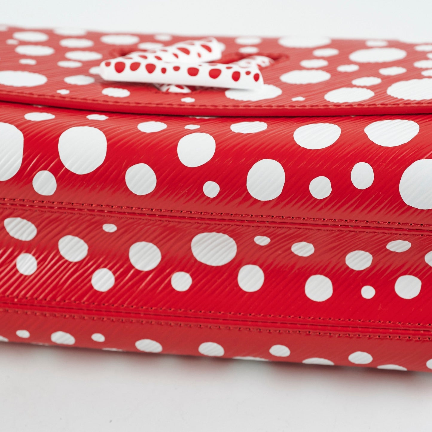 Louis Vuitton YKID Twist MM Red