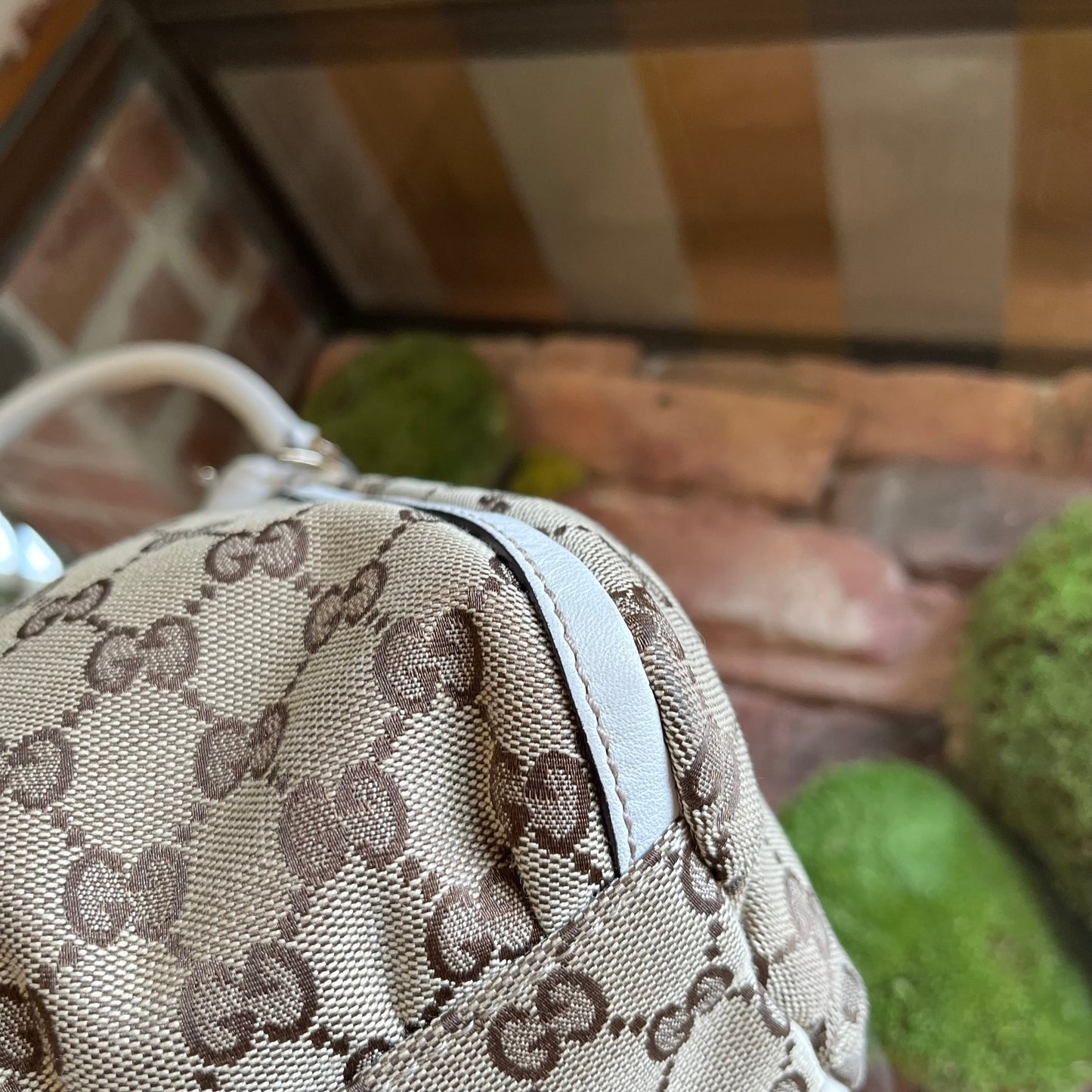 GUCCI Abbey D-Ring Original GG Canvas Small Shoulder Bag