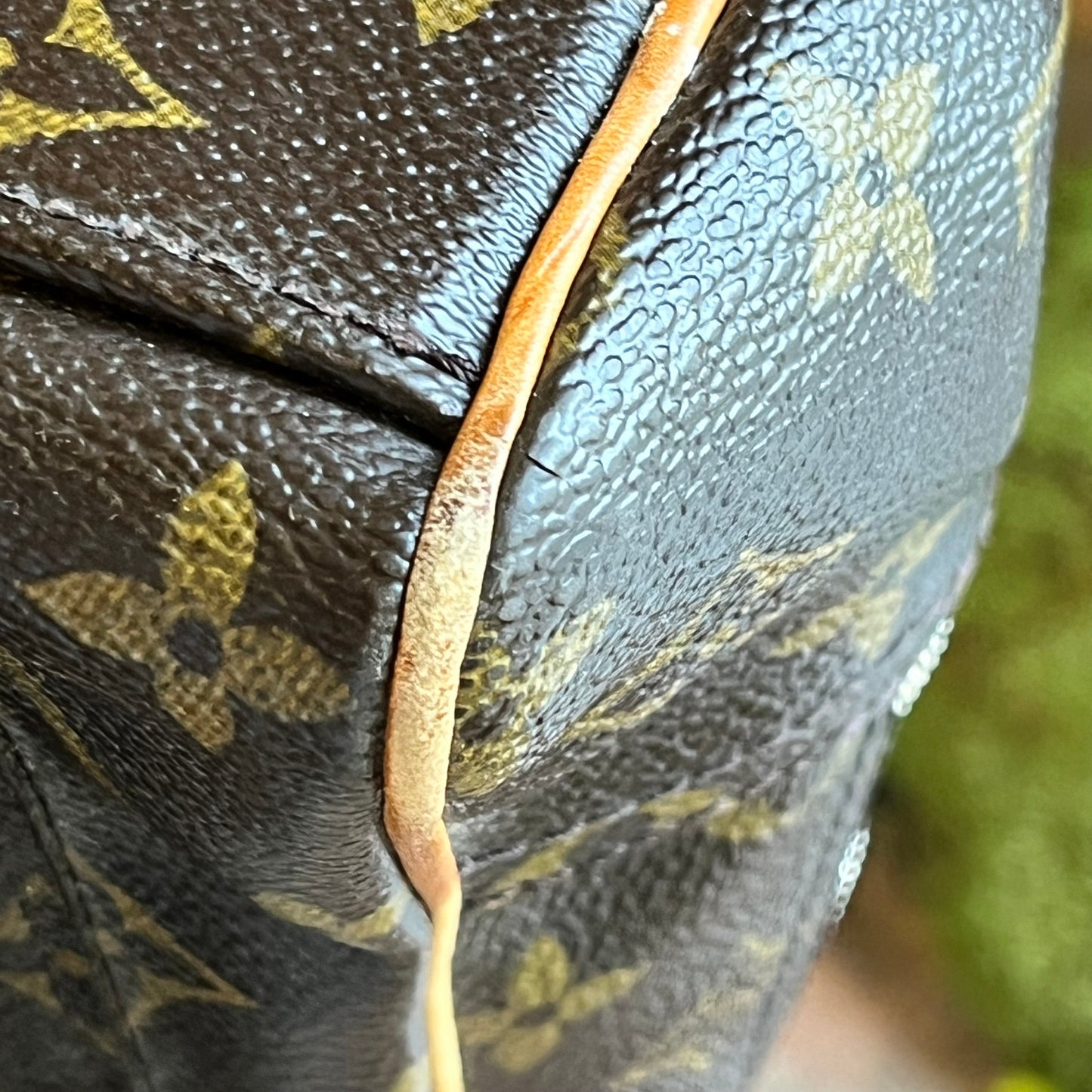 LOUIS VUITTON Monogram Canvas Manhattan GM Bag