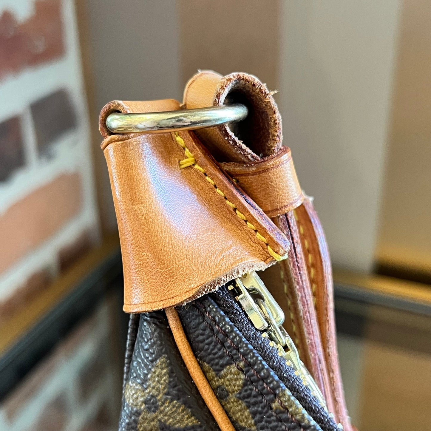 LOUIS VUITTON Boulogne 30 Monogram Canvas Hobo Bag
