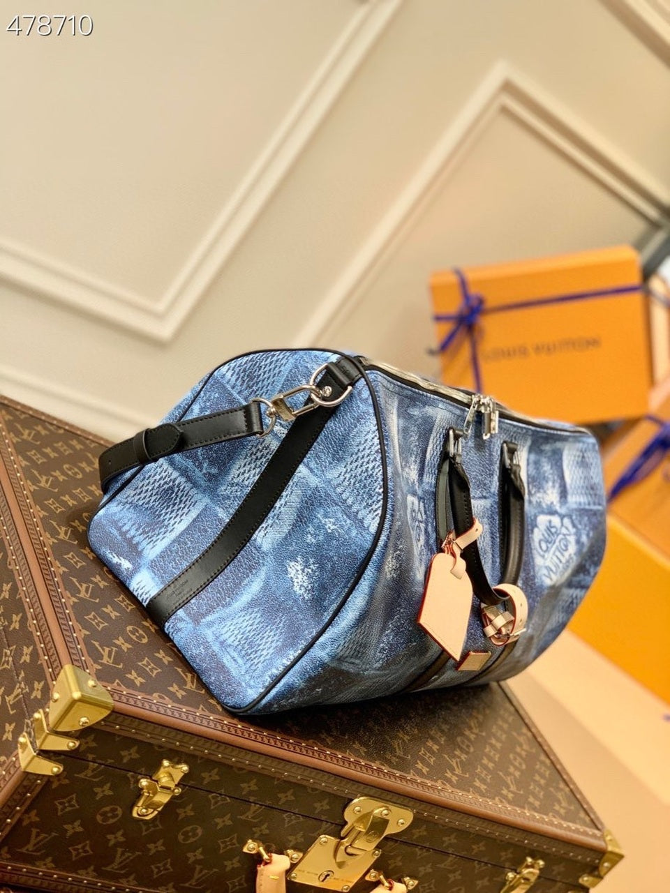 LV Keepall Bandouliere 50 Damier Salt Canvas OGLAMIan Blue For Men, Bags, Travel Bags 19.7in/50cm LV N50059