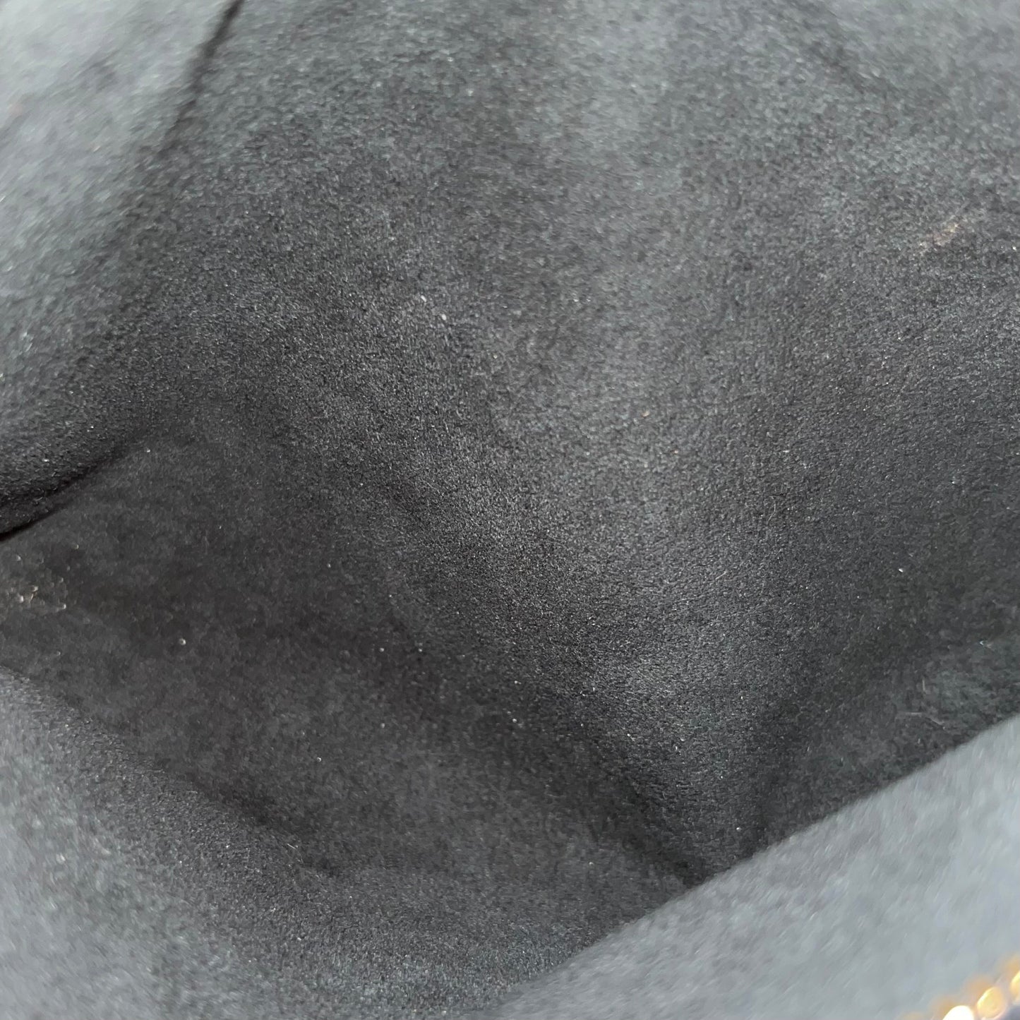 LOUIS VUITTON Petit Bucket Bag Epi Leather