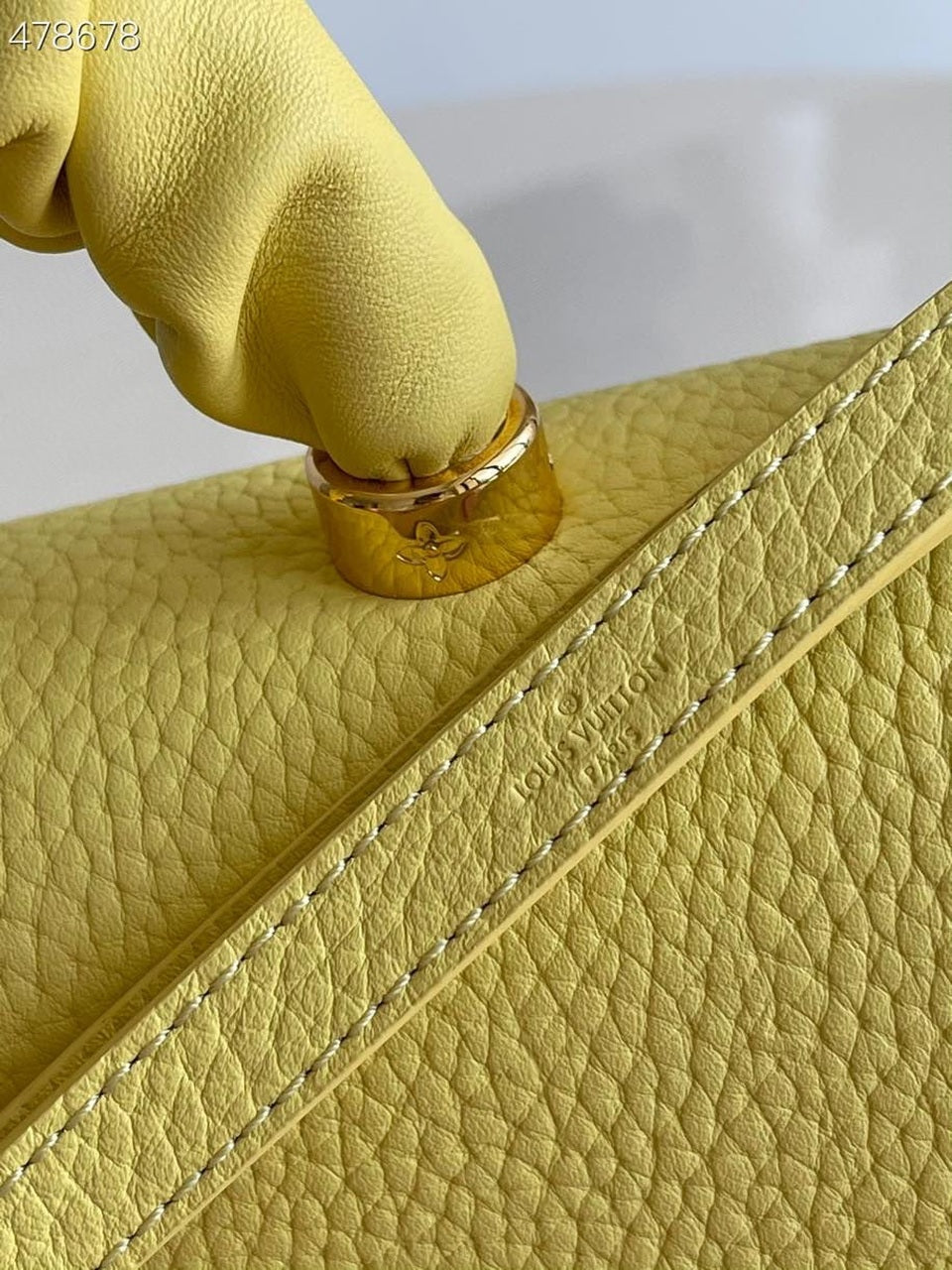LV Twist MM Ginger Yellow For Women, WomenÃ¢â‚¬â„¢s Handbags, Shoulder And Crossbody Bags 9.1in/23cm LV