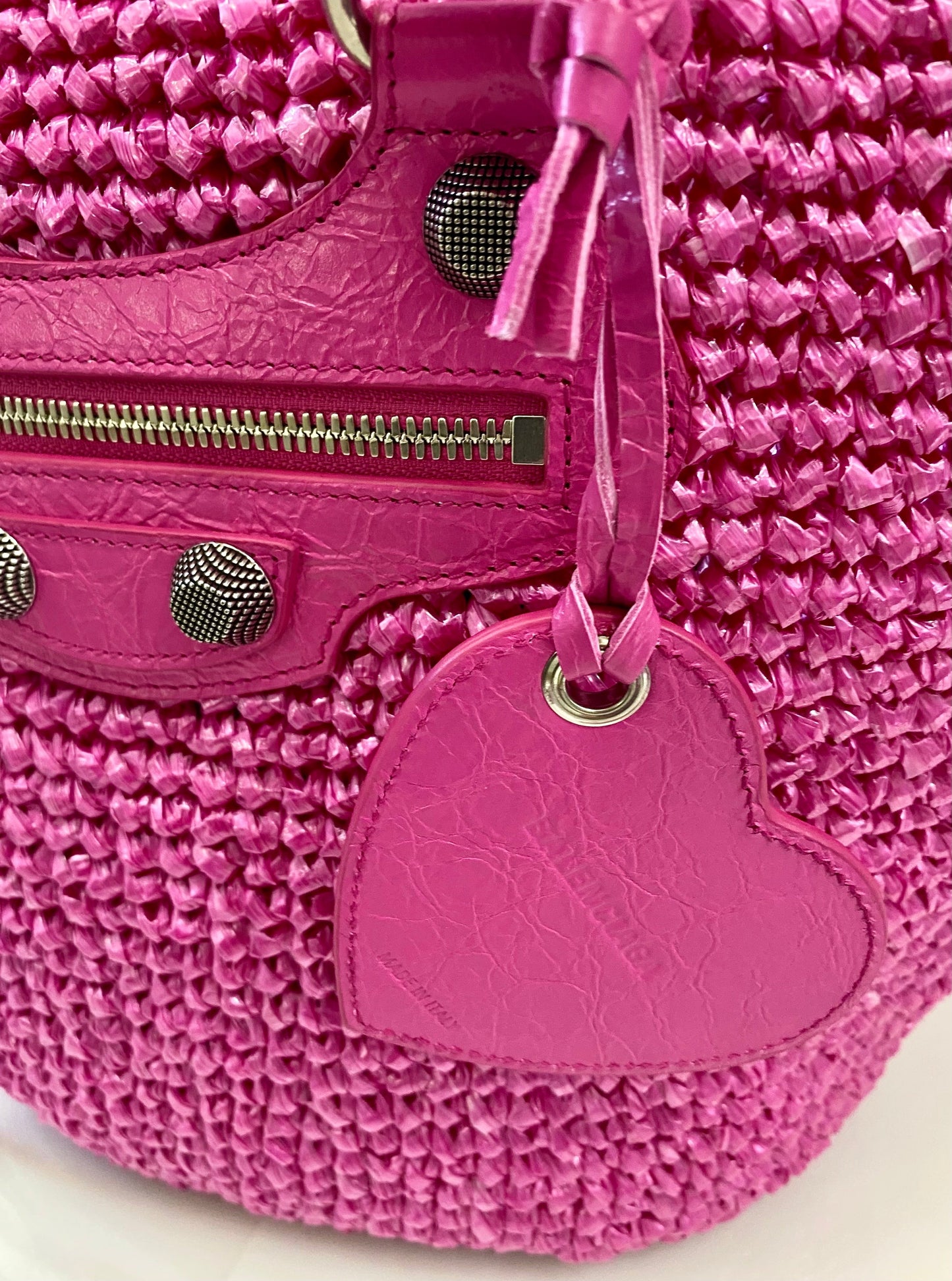 BALENCIAGA LE CAGOLE SMALL PANIER TOTE BAG