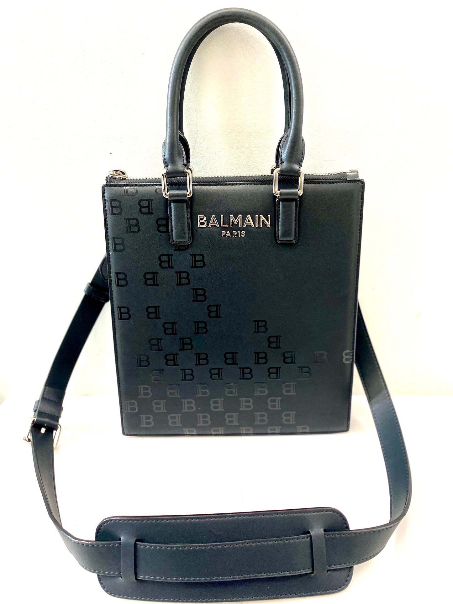 BALMAIN PARIS LOGO LEATHER TOTE BAG