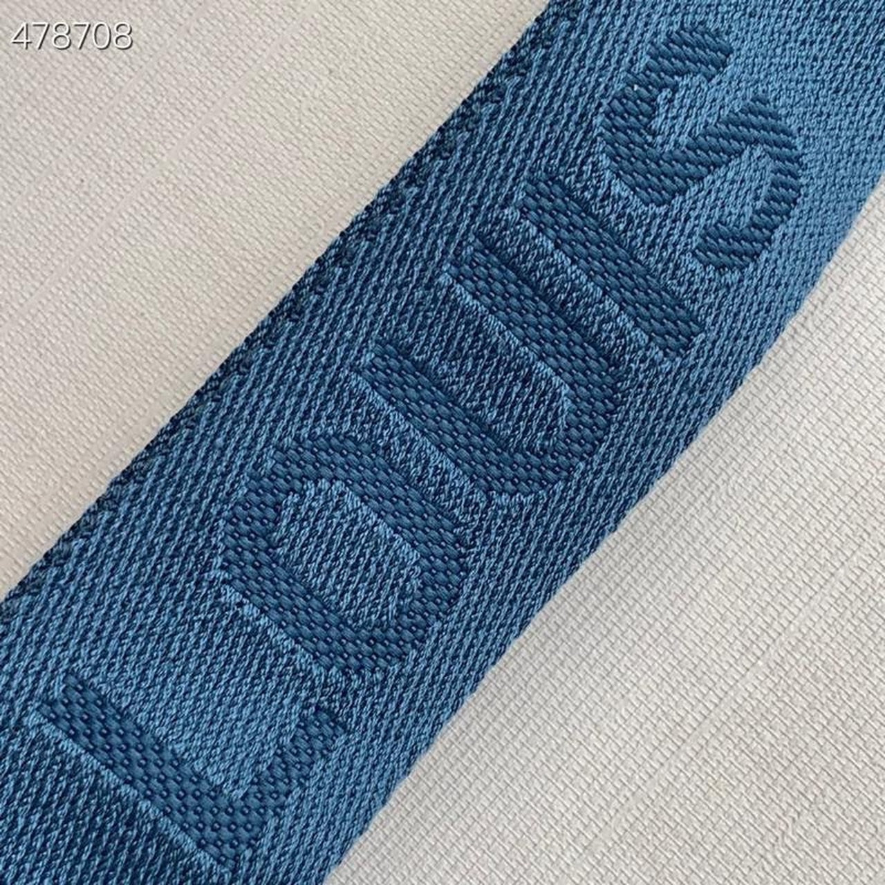 LV Coussin PM Monogram Embossed Puffy Light Blue For Women, WomenÃ¢â‚¬â„¢s Handbags, Shoulder And Crossbody Bags 10.2in/26cm LV