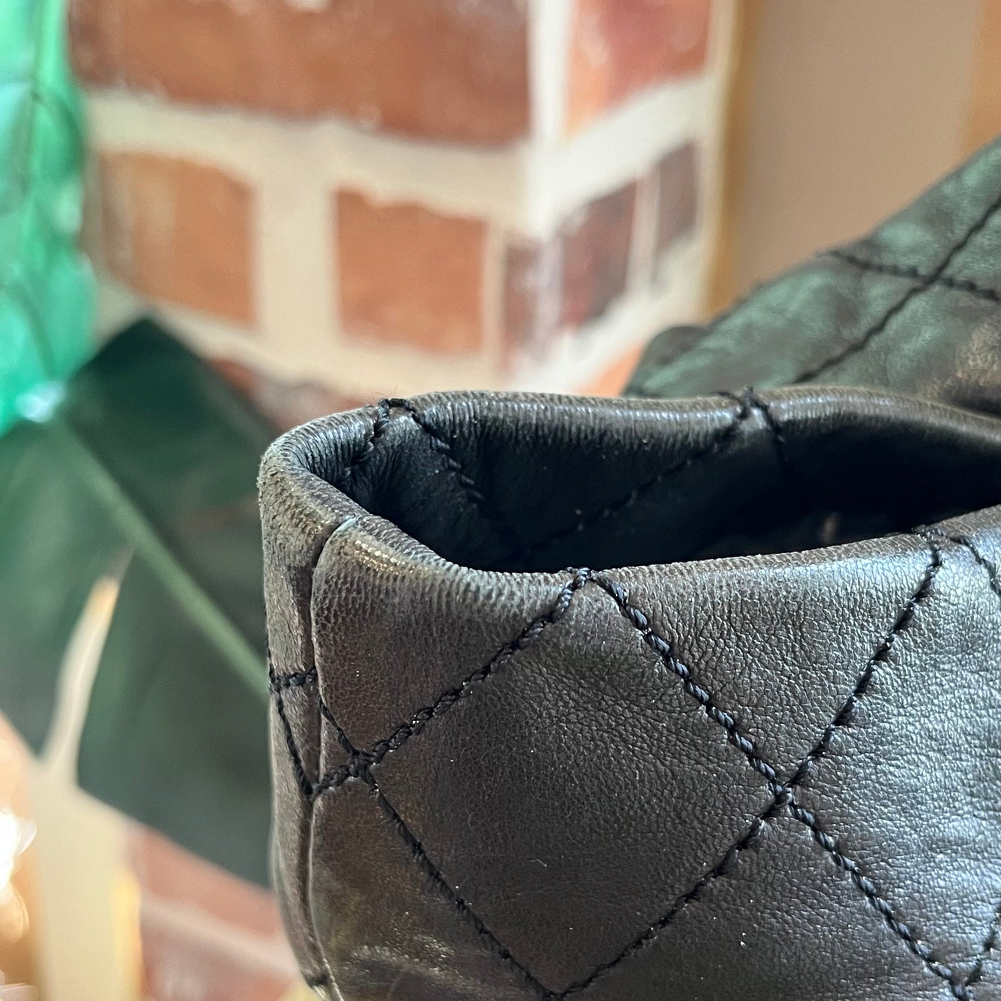 CHANEL 8 Knots Quilted Lambskin Tote Bag