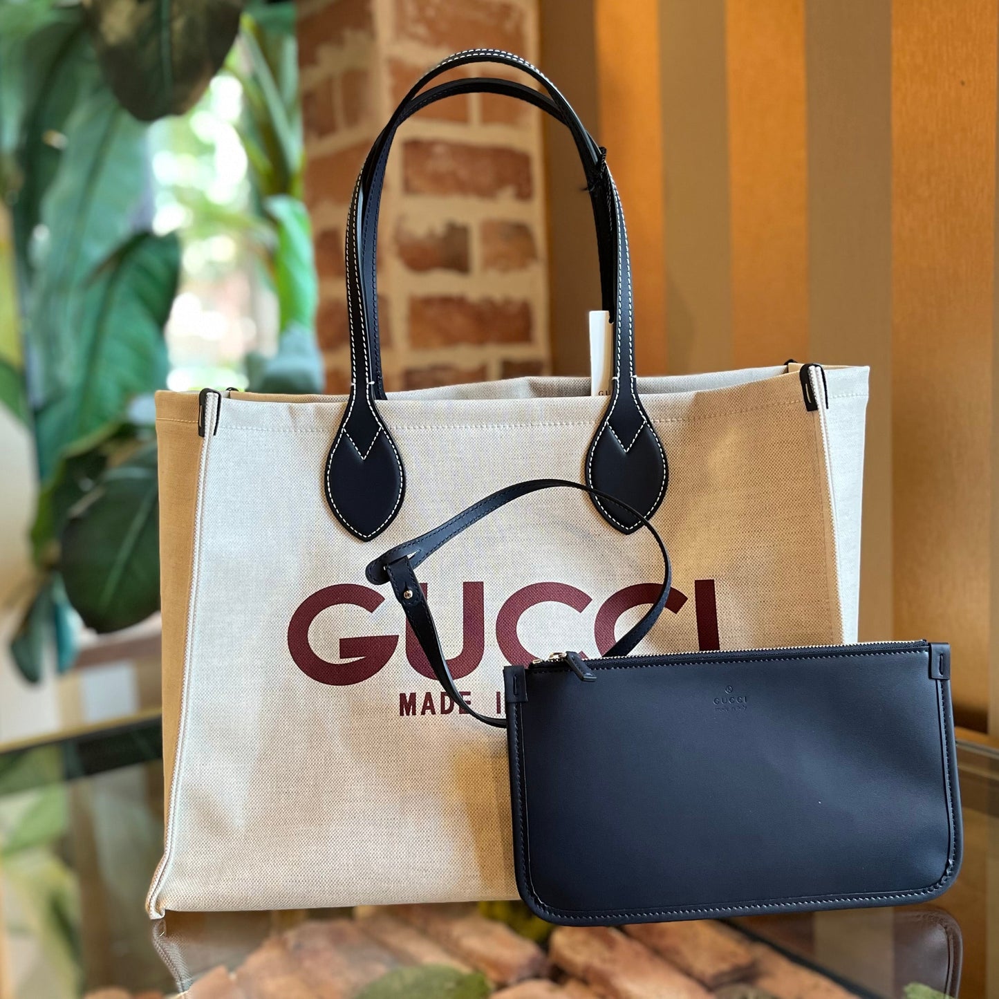 GUCCI Printed Logo Canvas Shopper Tote