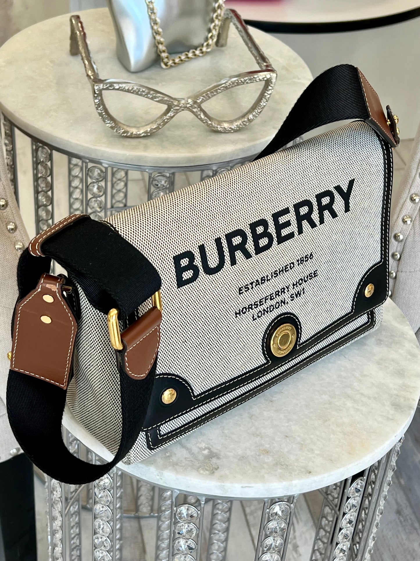 BURBERRY HORSEFERRY NOTE SHOULDER BAG